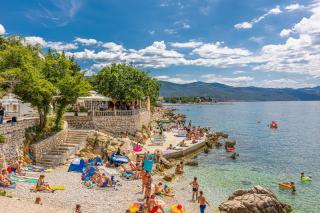 Rocky Beach Rooms - Novi Vinodolski - 5