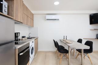 Sun Moon Apartments - Áyios Andónios - 1