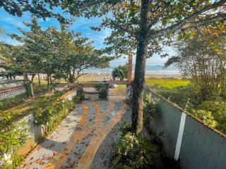Casa frente ao mar/pé na areia no Indaiá até 18 pessoas - Bertioga - 0