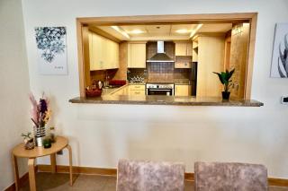 Luxury Apartment Palm Jumeirah - Dubai - 3