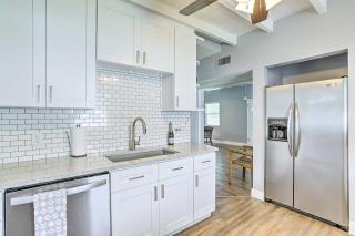 Bright Pinellas Park Getaway with Private Pool! - St Petersburg - 1