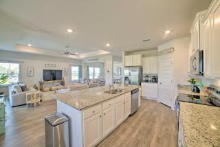 Port St Joe 'Mermaid Cove' Getaway w/ Patio! - 3
