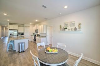 Port St Joe 'Mermaid Cove' Getaway w/ Patio! - 2