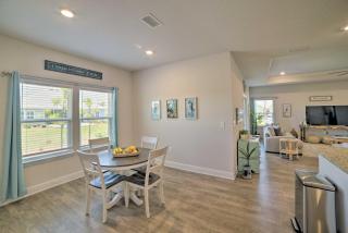 Port St Joe Mermaid Cove Getaway with Patio! - Highland View - 1