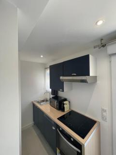 Studio en bas de villa avec piscine proche bord de mer - Cagnes-sur-Mer - 6