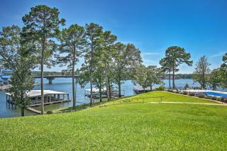 Hot Springs Retreat: Lake Views with Boat Slip - 8