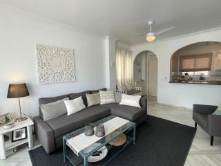 Miramar Nerja - Luxury apartment near Burriana beach with pool - Nerja - 3