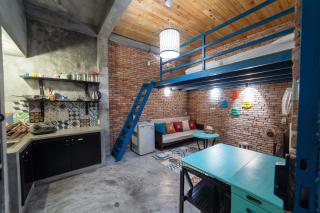 Stay&Chill - S.1: Ancient studio nearby Bui Vien - Ho Chi Minh - 7
