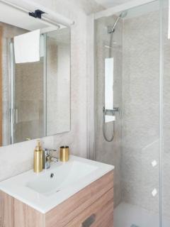 Expoholidays - Plaza Vieja con PARKING gratis - 2