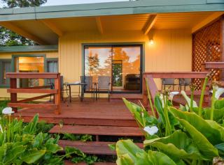 Inn at Buckhorn Cove - Little River - 1