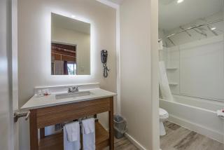Ramada by Wyndham 1000 Islands Gananoque - Gananoque - 7