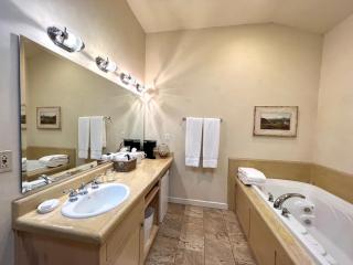 Petit Logis Inn - Yountville - 1