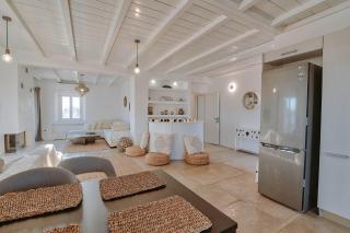 Luxury house with great view at sea and Despotiko - Andiparos - 0