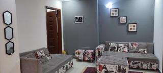 Luxurious Upscale 2Br with backup UPS Acs and wifi - Islamabad - 1