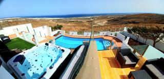 Villa Vista Mar II, 280 qm, heated Pool, HotTube, Gaming Room, fast Internet, Meerblick - Güime - 0