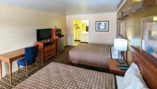M Star Hotel Cleveland - Cleveland - 8