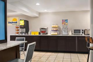 Days Inn by Wyndham Philadelphia Convention Center - Philadelphie - 5
