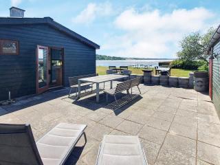 Lakefront Retreat in Sohojlandet - By Traum Ferienwohnungen - 9