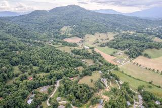 The Barn - Waynesville - 2
