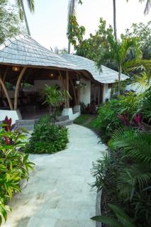 Kayuma Villas Lombok - Selong Belanak - 1