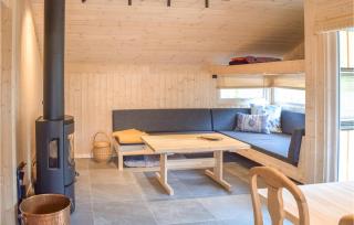 Lovely Home In Mesnali With Kitchen - Mesnali - 8