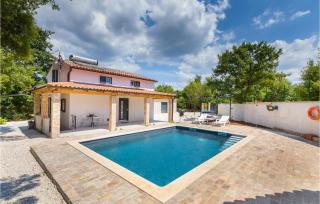Beautiful Home In Krnicari With Wifi - 9