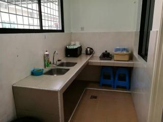Santorini 4 Bedrooms Full Air Cond Entire Home by Grab A Stay - Ipoh - 2