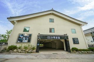 MTM Family Hotel - Gyeongju - 4