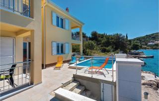 Stunning Home In Zatoglav With Wifi - Ražanj - 5