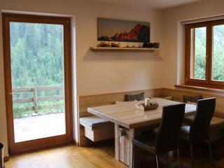 Italian Apartment with Hot Tub - Arabba - 4
