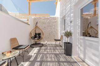 Naxos Finest Hotel & Villas - 1