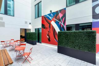 The Hendrick Smithfield - 8