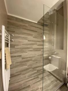 Hellen's Apartments - 8