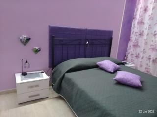 ALLOGGIO VIOLA nel CUORE DI SORIANO - 4