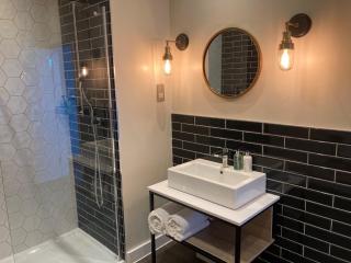 Downs Hotel - Stanmer - 2