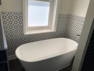 Downs Hotel - Stanmer - 1