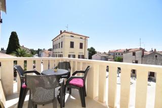 Sea View Apartment 40m From The Beach - Fažana - 5