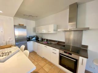 Villa vue mer donnant sur le Golfe de St Tropez, 2 chambres, 6 pers, piscine commune - Saint-Tropez - 4