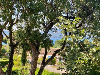 Villa vue mer donnant sur le Golfe de St Tropez, 2 chambres, 6 pers, piscine commune - Saint-Tropez - 0