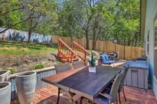 Pet-Friendly Home with Deck 1 Mi to Canyon Lake Fun - Canyon Lake - 9