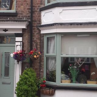 The Holly & Ivy - Bridlington - 0