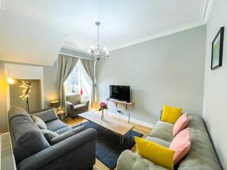 Charming 3 Bed Apartment in Old Town - Edimburgo - 0