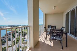 Ariel Dunes II 1509 - 5