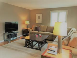 Beach House - York Beach - 8
