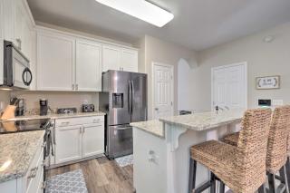 Spacious Pooler Home with Family-Friendly Perks - Savannah - 2