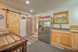 Waterfront Cottage in Fort Towson with 2 Decks! - 4