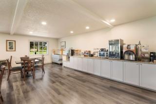 SureStay Hotel by Best Western Thomson - Thomson - 4
