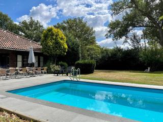 Magnificent Farmhouse in Sint Joost - Sint Joost - 9