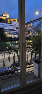 Red House By The River - Porto - 3