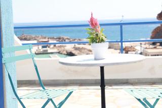 Room next to the sea - faros room 4 - 3